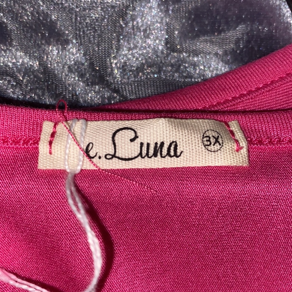 E.Luna Pink Top with Sequin Pocket - Picture 2 of 6